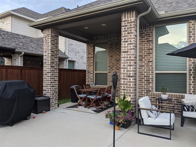 Photo - 9209 Terrel St