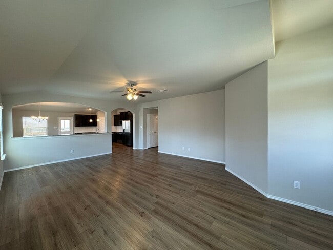 Photo - 2404 Corradino St