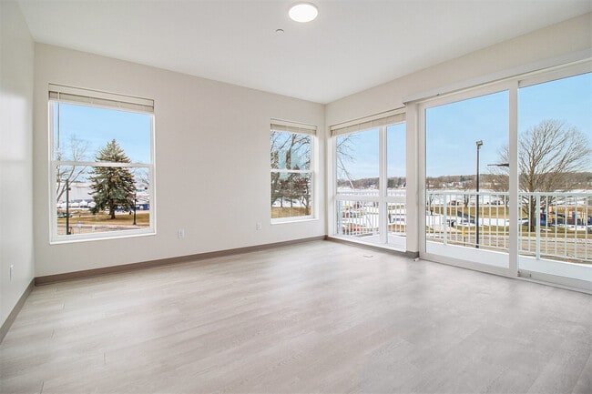 Photo - Harwood Flats