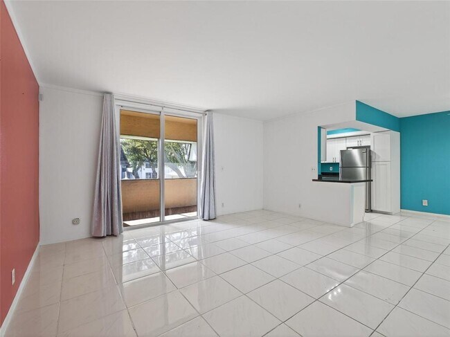 Photo - 8400 W Sample Rd Unit 8400