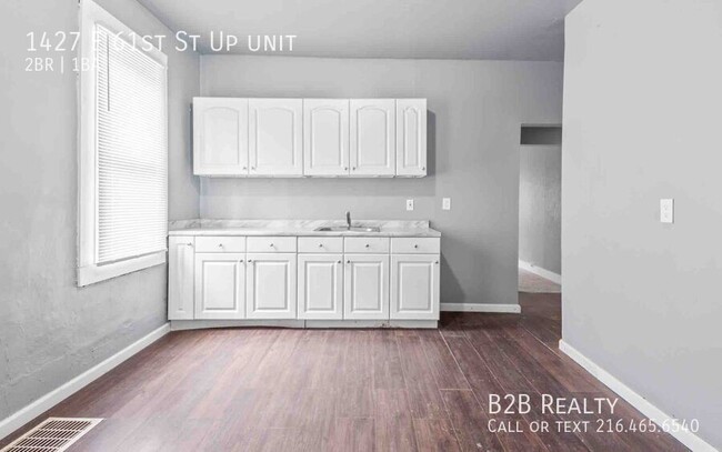 Photo - 1427 E 61st St Apartment