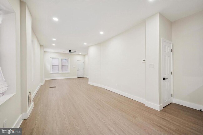 Photo - 5023 Keyser St