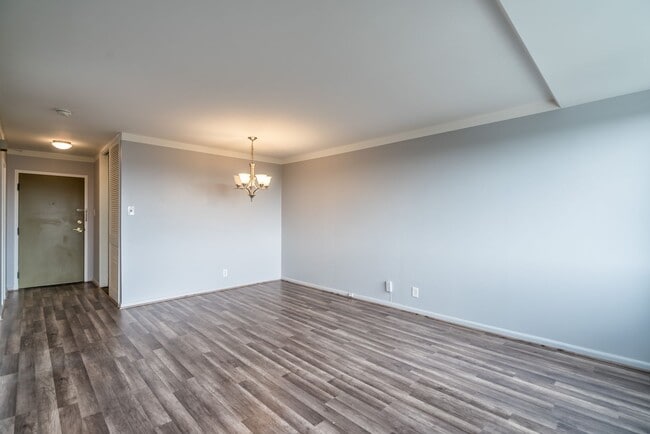 Photo - Stunning 1 Bed 1 Bath Condo In Popular Hig...