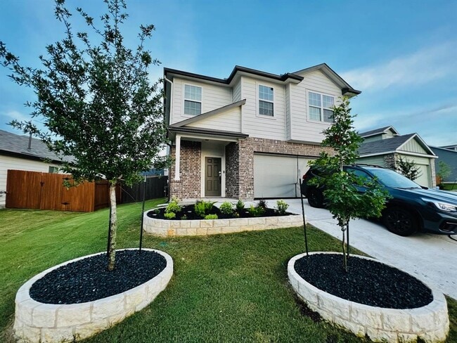 Building Photo - 10629 Sunday Dr