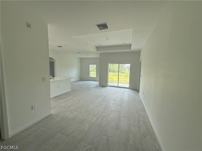 Photo - 2809 Darlene Pl