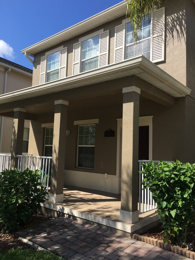 Front Porch - 6024 Sunset Isle Dr Rental