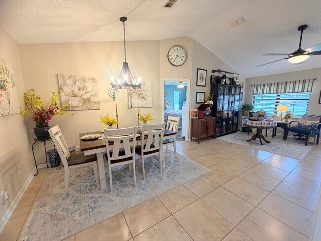 Photo - Fenced in 4 Bed 2 Bath in Mariners Landing