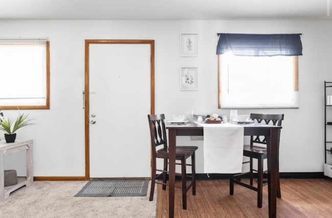 Photo - 800 N Smith Rd Unit U8