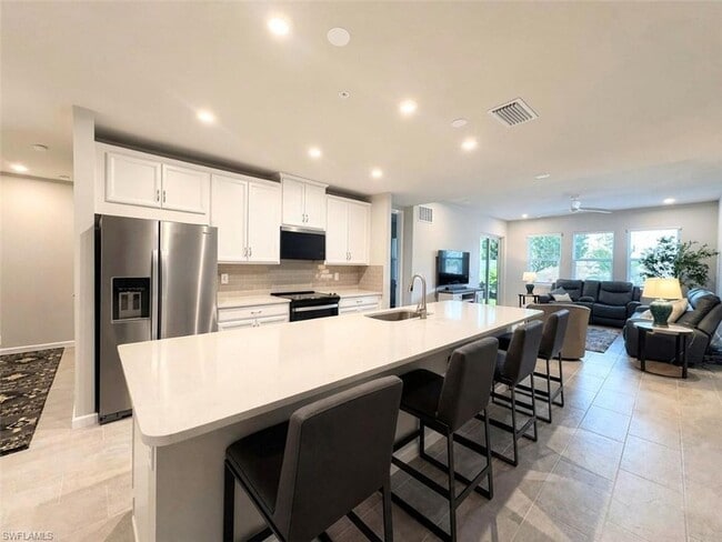 4660 Arboretum Cir