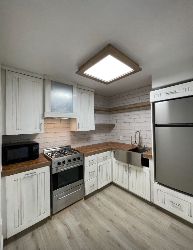 Photo - 2006 Westcliff Dr