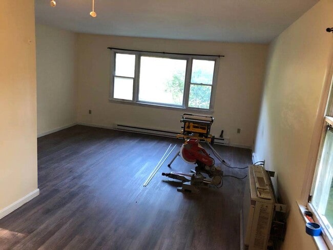 Photo - 86 Kriskarli Dr