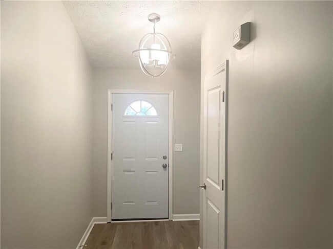 Photo - 2715 Sterling Creek Pointe