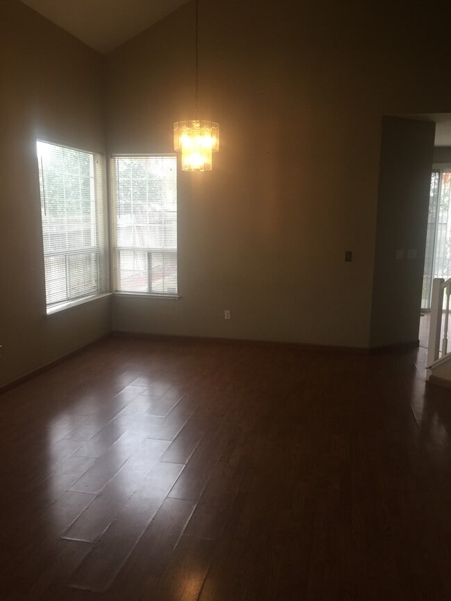 Photo - 1573 Shadowood Ct