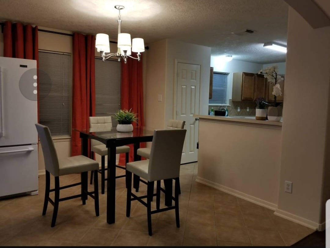 Photo - 3311 Maris Way