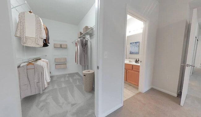 Cobblestone Court Apartments
