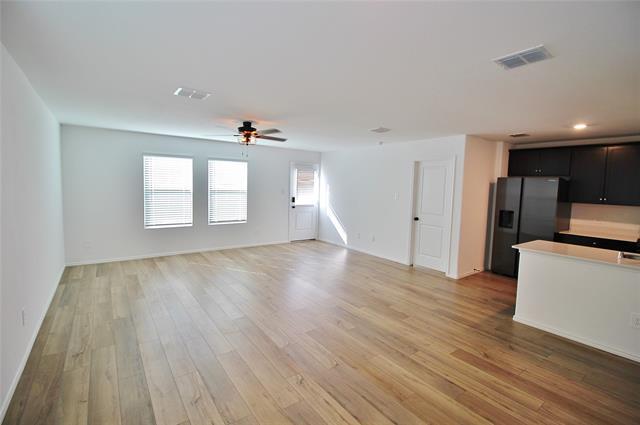 Photo - 1013 Lady Bird St