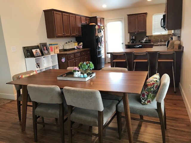 Photo - 1009 Lowline Spur Rd