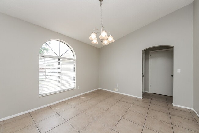 Photo - 1015 Elizabeth Ridge Ct