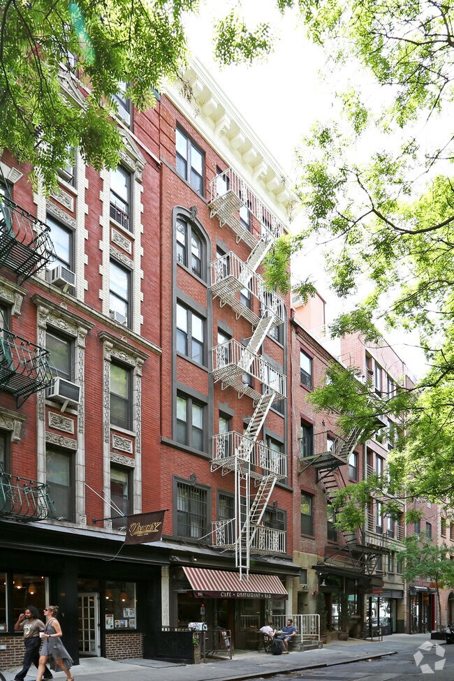 196 Elizabeth St - 196 Elizabeth St