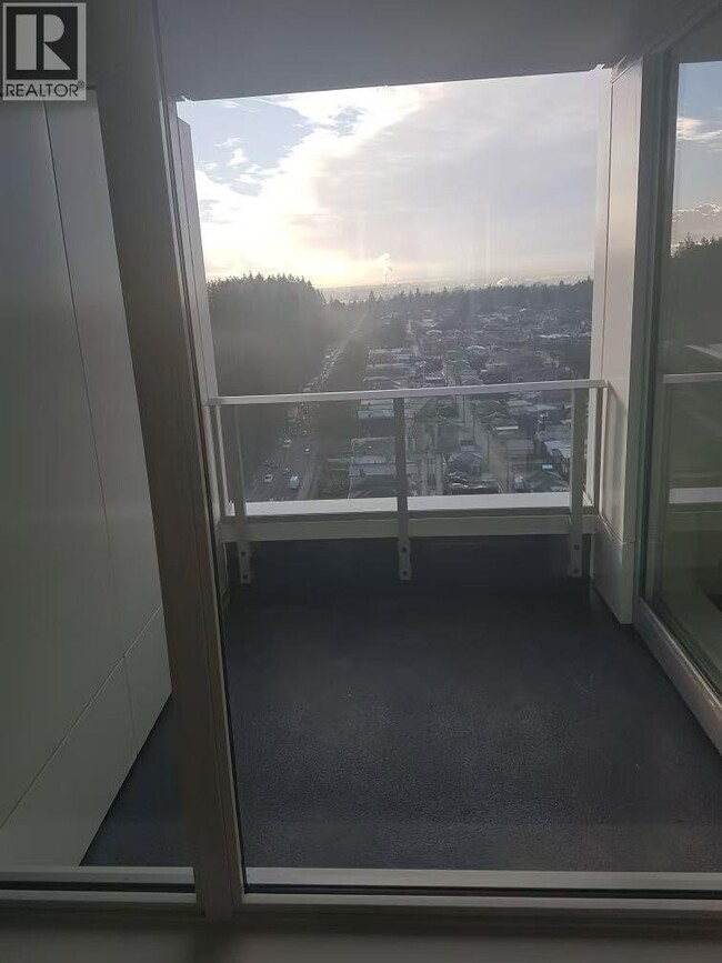 Photo - 5665 Boundary Rd Unit 2808