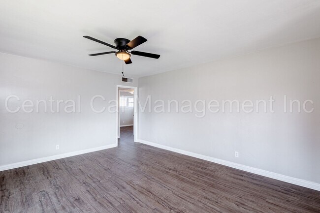 Photo - 3 Bedroom/1 Bath Home - $1850 per month!