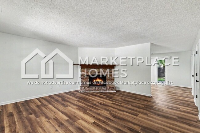 Photo - 5128 Lakeview Ct