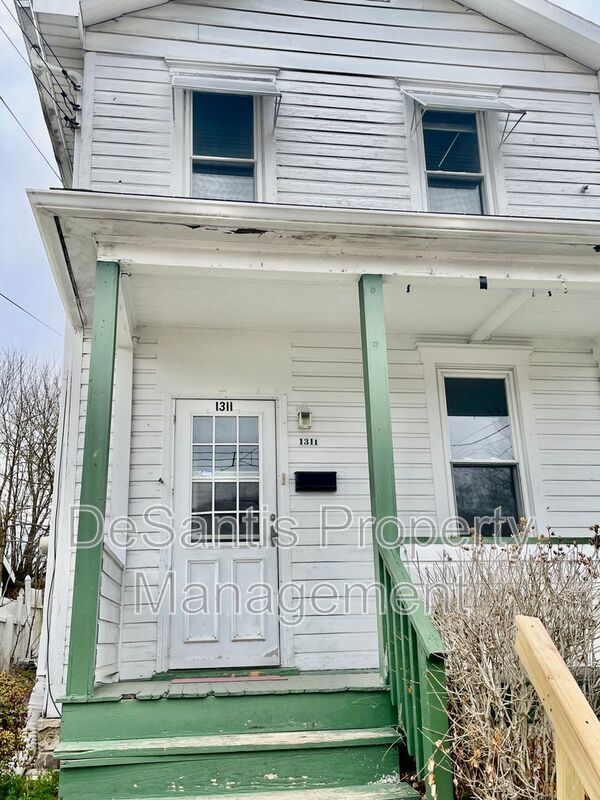 Photo - 1311 3rd Ave