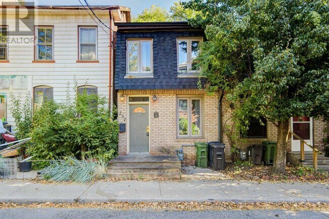 Photo - 237 Ontario St