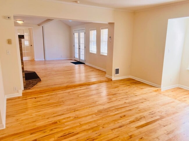 Photo - Must See Stunning Updated 3BR/2BA Home Available Now!