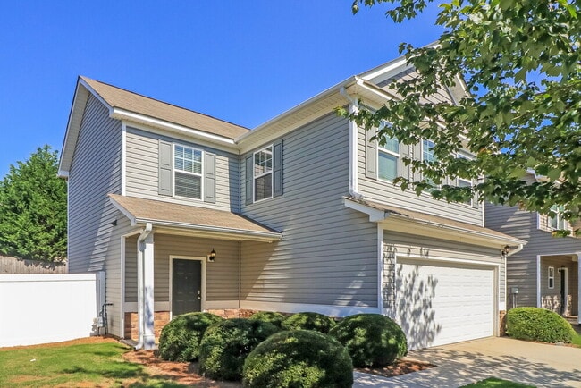 Photo - 98 High Point Way