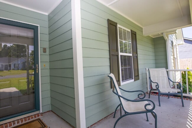Photo - 112 Raymond St