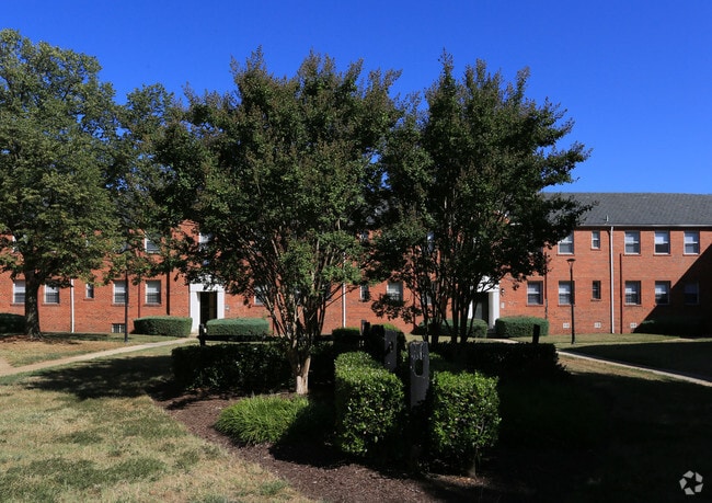 Photo - Eagles Crossing Apartments