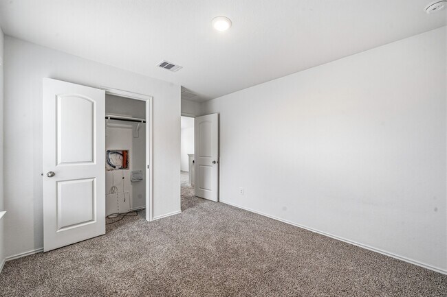 Photo - 24122 Juniper Hts Dr