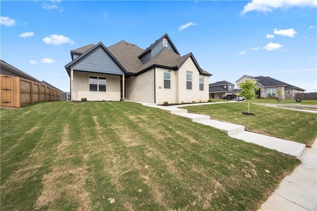Photo - 1241 Mammoth St