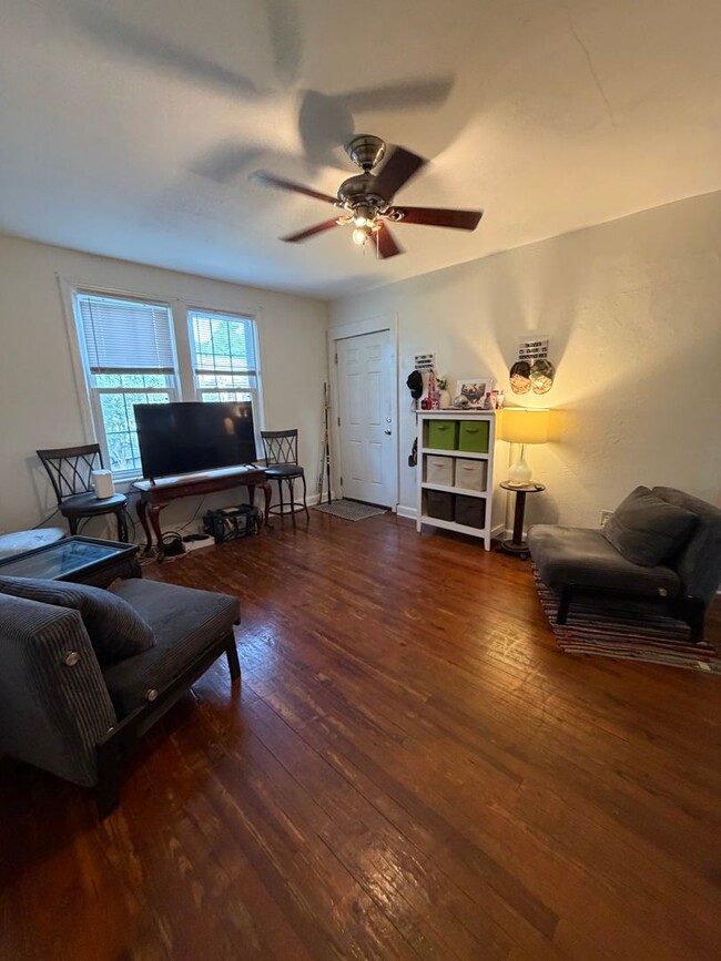 1208 S Gadsden St Unit #3