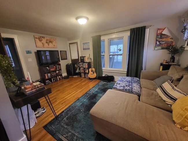 Photo - 416 Boyden St