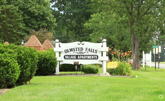 Olmsted Falls Village - Olmsted Falls Village