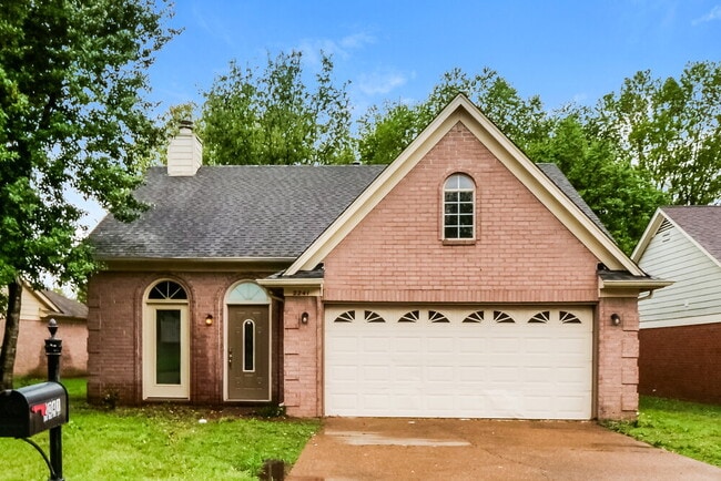 Building Photo - 2241 Lake Hill Ct