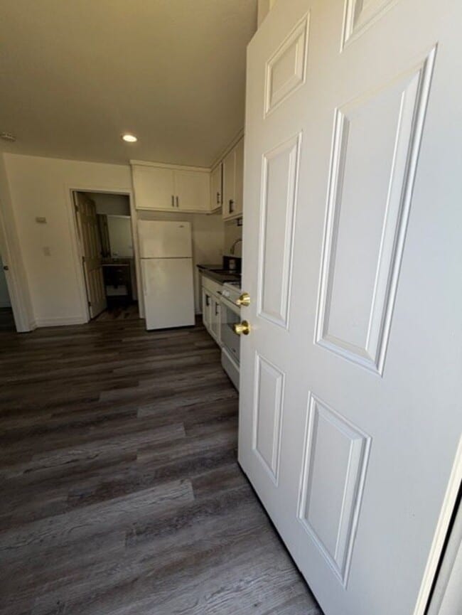 Photo - 3320 W 66th St Unidad 1