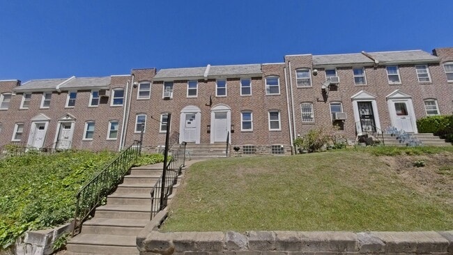 Building Photo - 3315 Indian Queen Ln Unit B