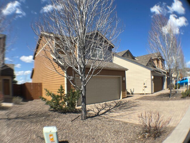 Photo - Coming Soon! Spacious 3-bedroom Townhouse in Bellemont