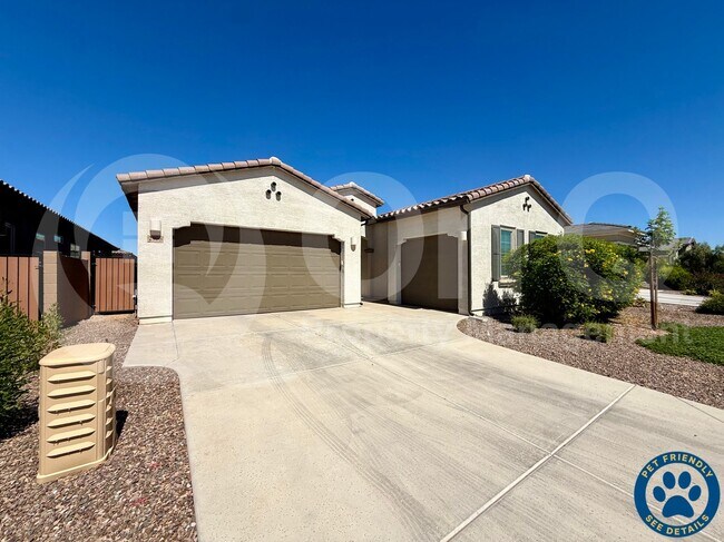 Building Photo - 2996 E Birdsong Ave