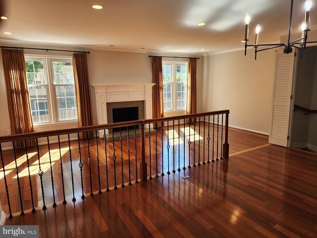 Photo - 3720 Mt Airey Ln