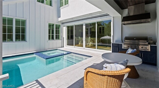 Photo - 844 8th St S