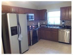 Photo - Single Family Home 3/2