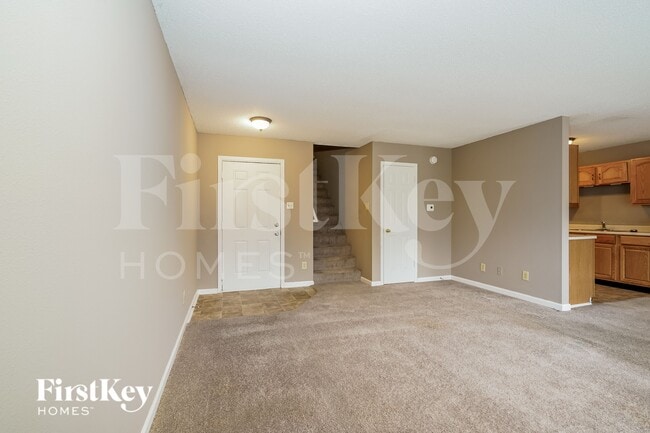 Photo - 2925 Redland Ln