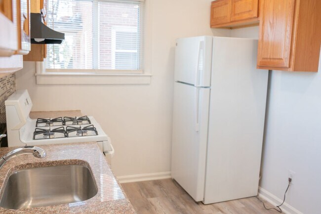 Photo - 8204 Old Harford Rd Apartment Unit 2