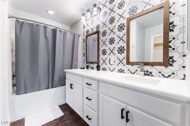 Photo - 11375 Ogden Mills Dr