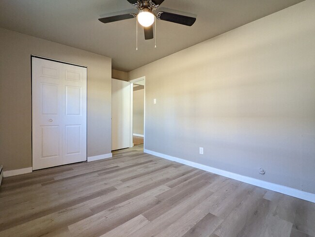 Photo - Rossdale Apartments 2