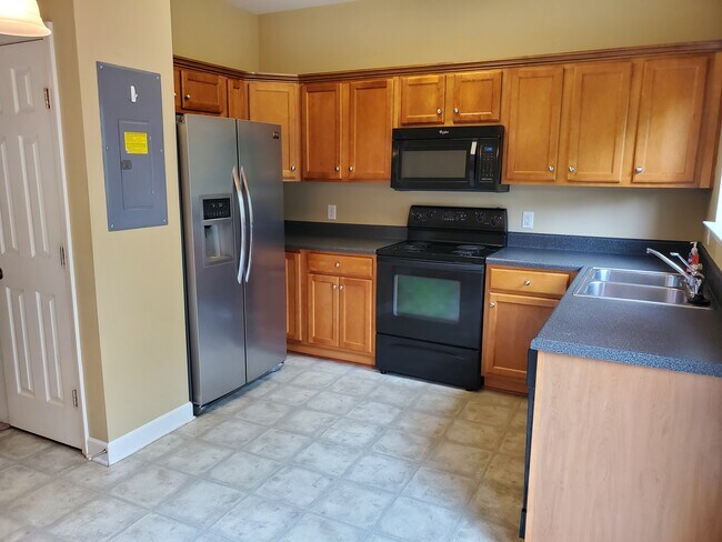 Photo - 3535 Bell Rd